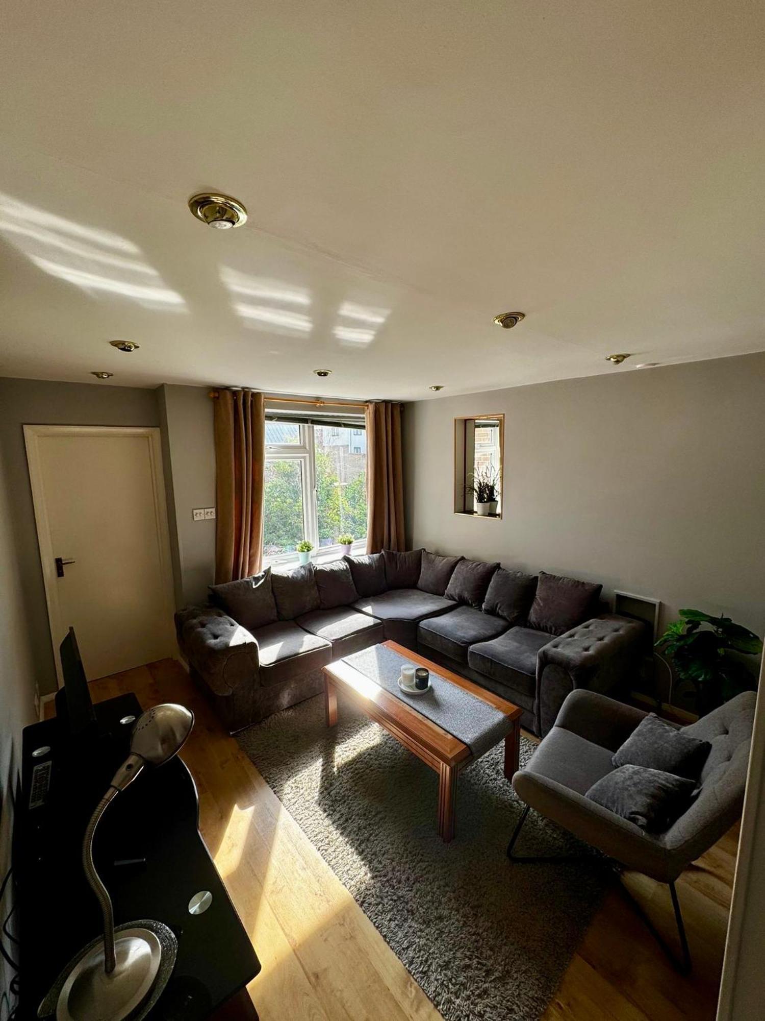 Amazing En-Suite Apartment In Finchley Central Londres Extérieur photo