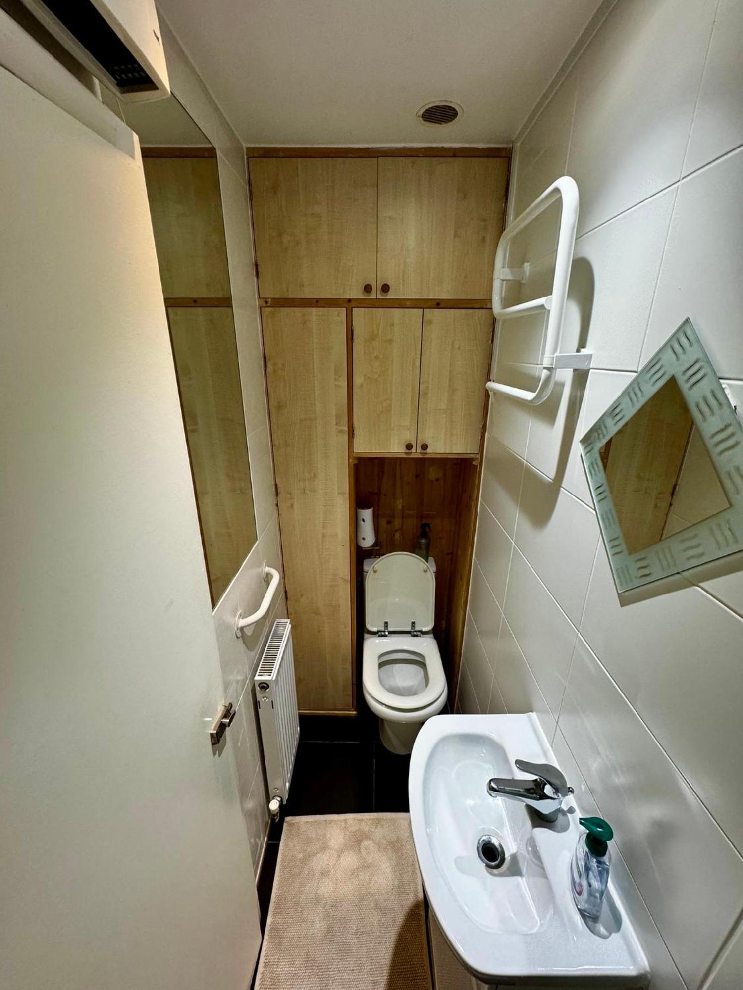 Amazing En-Suite Apartment In Finchley Central Londres Extérieur photo