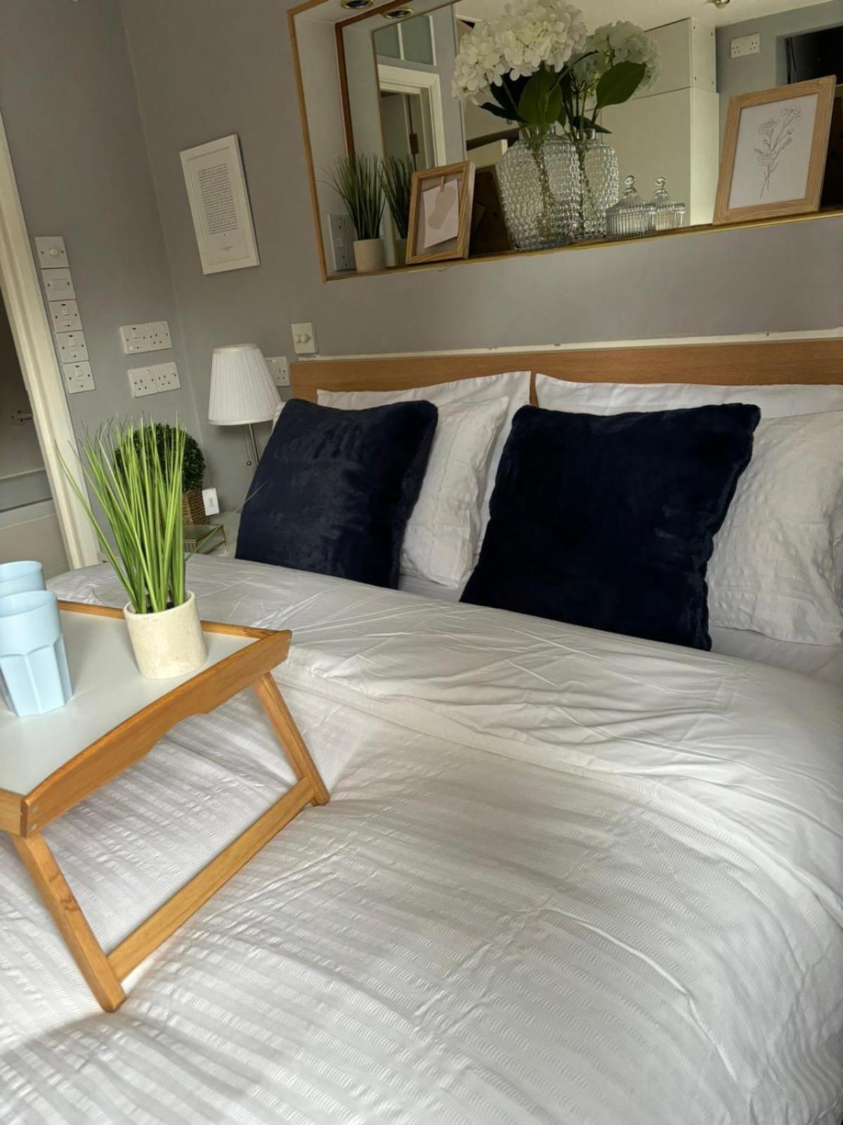 Amazing En-Suite Apartment In Finchley Central Londres Extérieur photo