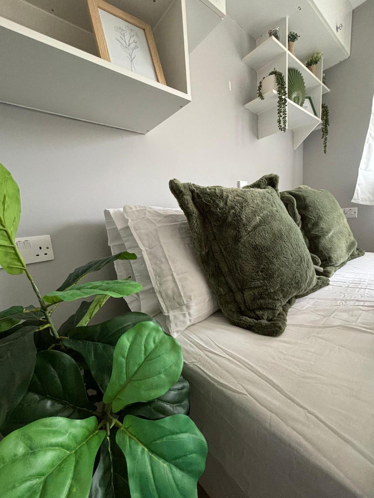 Amazing En-Suite Apartment In Finchley Central Londres Extérieur photo